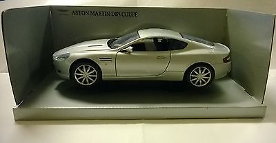 1/18 ASTON MARTIN DB9 COUPE