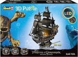 Disney Pirates of the Caribbean Black Pearl LED Edition