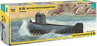 1/350 K-19 Soviet Nuclear Submarine