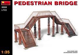 1/35 Pedestrian Bridge