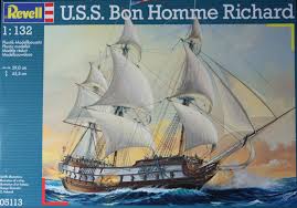 1/132 USS BON HOMME RICHARD
