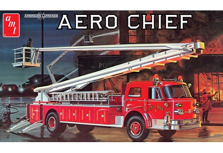 1/25 AMERICAN LA FRANCE AERO CHIEF FIRE TRUCK